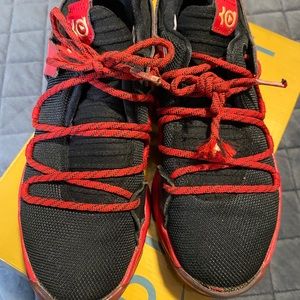 Kevin Durant boys sneakers